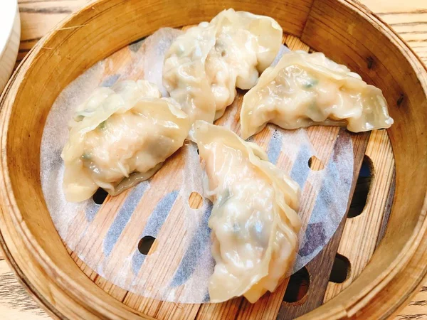 Dim Sum Siu Mai Deliciosa Cocina Tradicional Asiática Con Delicioso —  Fotos de Stock
