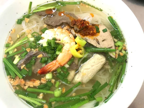 Tieu Nam Vang Pho Vietnamese Noedels Soep Met Varkensvlees Uitgesponnen — Stockfoto