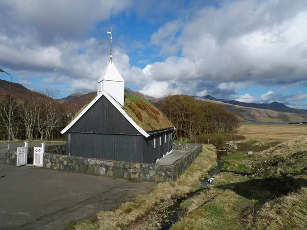 Chiesa Hvalvik Isole Faroe — Foto Stock
