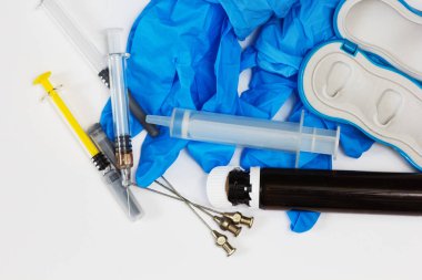 Tüp Bebek ve şırınga