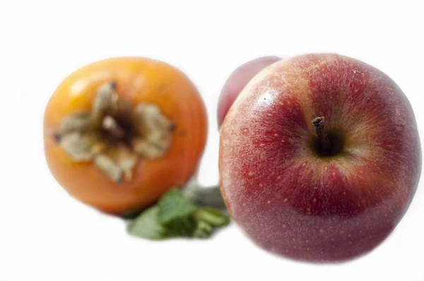 Яблоко и яркий сочный — стоковое фото