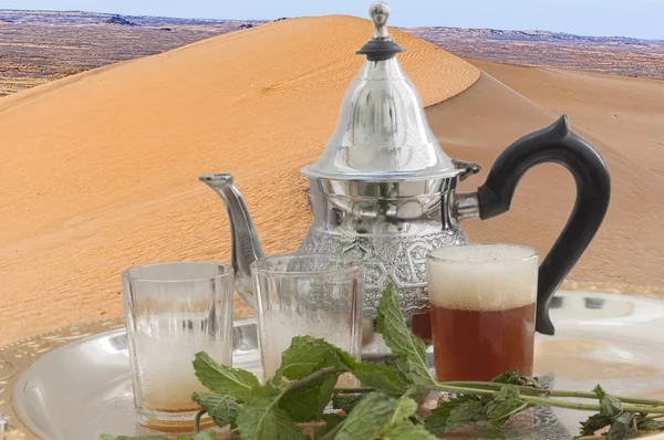 阿拉伯传统茶 — 图库照片