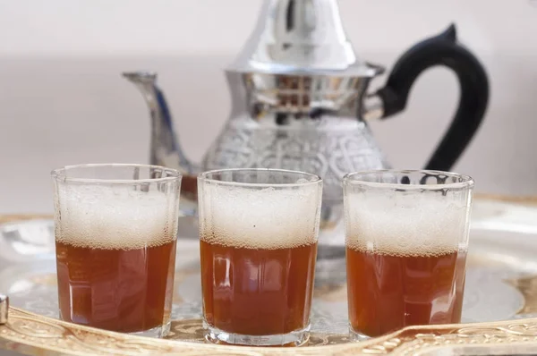 传统的撒哈拉茶 — 图库照片