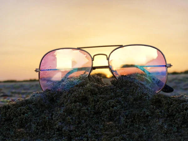 Sonnenbrille Strand Sommer — Stockfoto