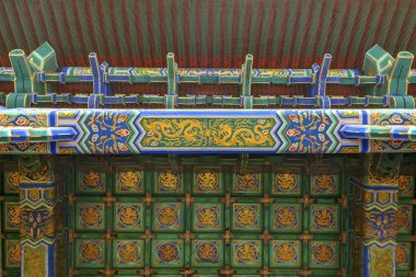 Pekin, Çin - 11 Ekim 2019 Cennet Parkı Mağazası. Danbi Köprüsü 'nün bir parçası