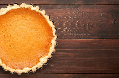 ahşap arka plan üstten görünüm üzerinde kabak pasta