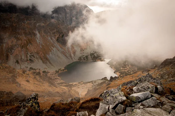 Lago Las Montañas Tatra Más Cerca Cima Naturaleza Hermosa Asombrosa — Foto de Stock