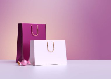 3 boyutlu görüntüleme. Alışveriş torbaları, pembe şeker. Ticari geçmiş, alışveriş konsepti, boş model. Ürün vitrini. Boşluğu kopyala.