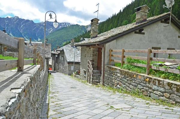 Parte de la ruta de peregrinación de Via Francigena — Foto de Stock