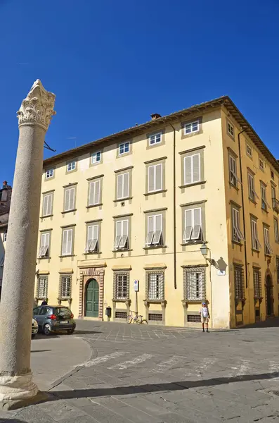 Piazza St Maria Bianca i Lucca — Stockfoto