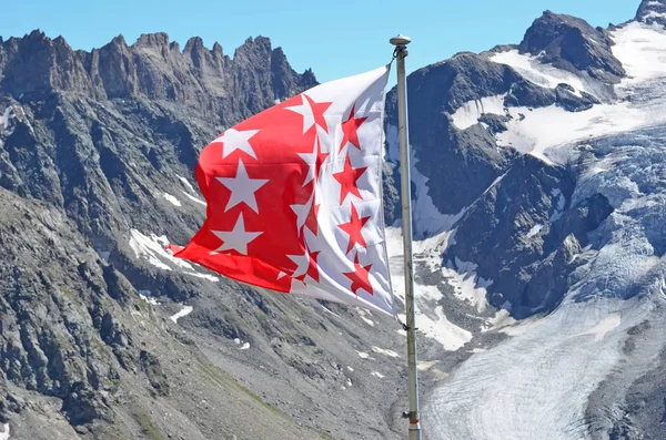 Le drapeau du Valais — Photo