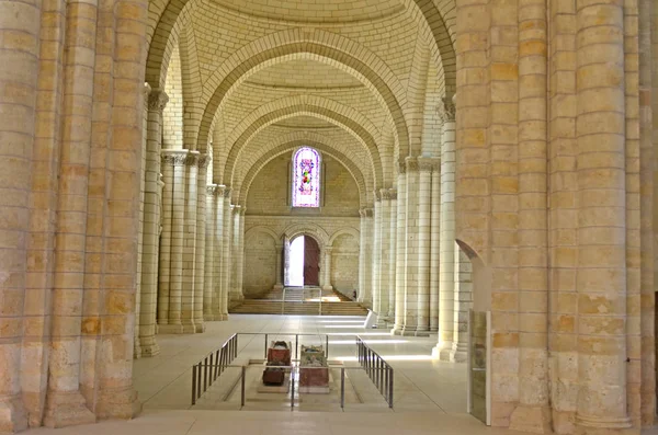 Opactwo piękny kościół Fontevraud — Zdjęcie stockowe