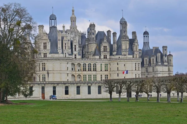 O impressionante castelo real de Chambord — Fotografia de Stock
