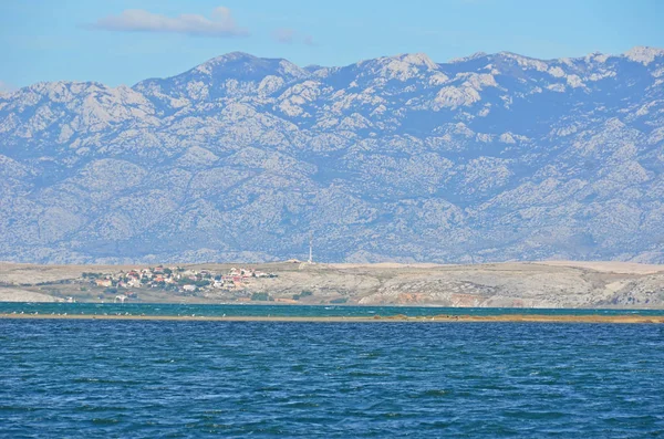 Die Velebit-Berge in den Dinarischen Alpen — Stockfoto