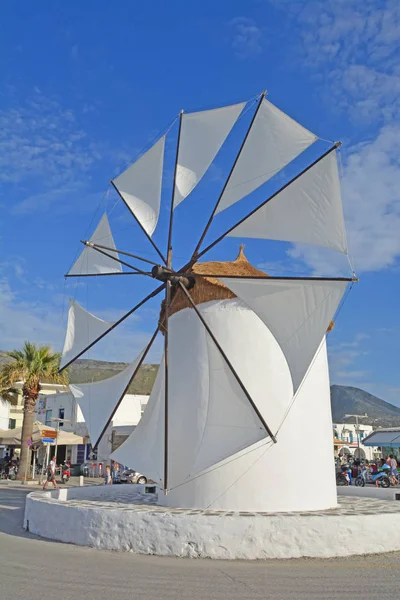 传统希腊风车 — 图库照片