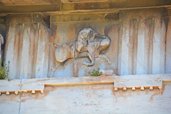 Frieze on a Greek Temple — Stock Photo, Image