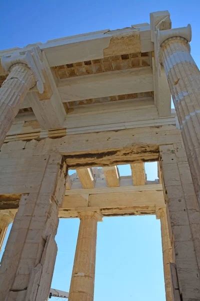 Den Propylae eller monumental gateway — Stockfoto