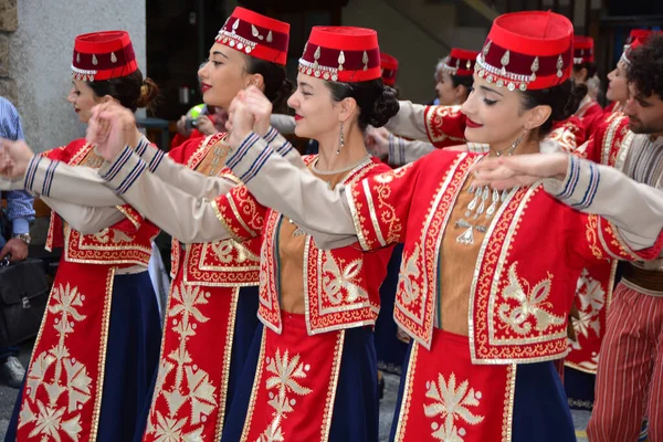 Evolene Suíça Agosto Grupo Folclórico Armênio Trajes Tradicionais Agosto 2019 — Fotografia de Stock