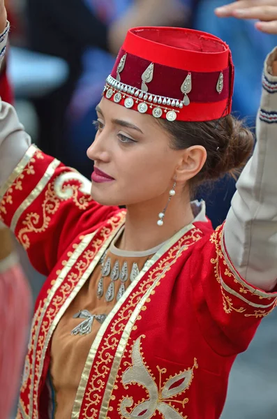 Evolene Suiza Agosto Grupo Folclórico Armenio Con Trajes Tradicionales Agosto — Foto de Stock