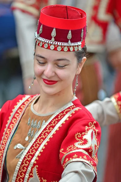 Evolene Svájc Augusztus Örmény Népcsoport Hagyományos Jelmezben 2019 Augusztus Evolene — Stock Fotó