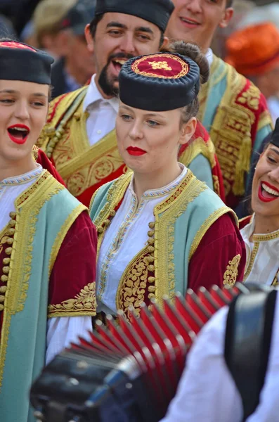 Evolene Zwitserland Augustus Montenegro Folk Groep Genaamd Aluminium Traditionele Kostuums — Stockfoto