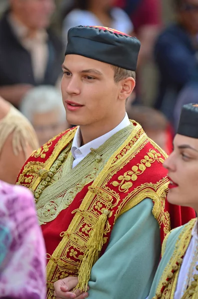 Evolene Schweiz Augusti Montenegro Folkgrupp Kallad Aluminium Traditionella Kostymer Augusti — Stockfoto