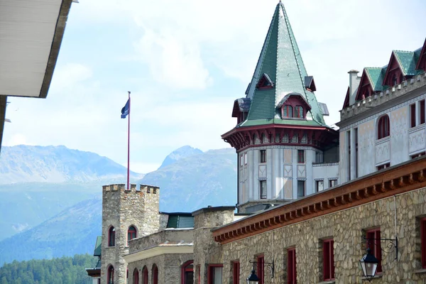 Bangunan Resor Gunung Mewah Moritz Alpen Swiss Selatan — Stok Foto