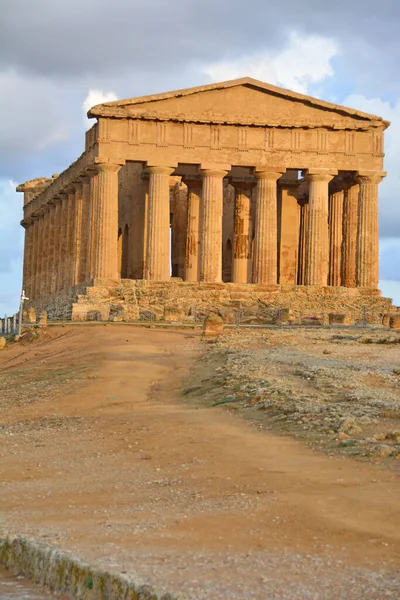 Antiguo Templo Griego Concordia Valle Los Templos Agrigento Sicilia —  Fotos de Stock