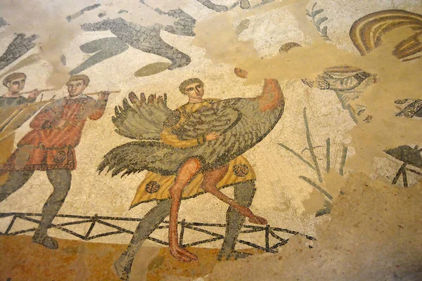 Ancient Roman Mosaic Scene Showing Roman Man Carrying Ostrich Great — Stock Photo, Image