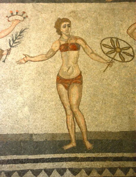 Ancient Roman Mosaic Girl Bikini Having Won Game Receiving Rose — Stock Photo, Image