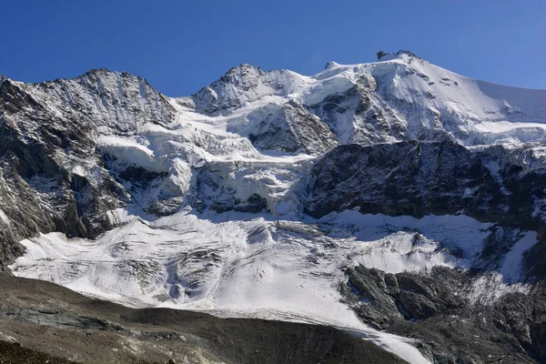 Zinalrothorn Direita Blanc Moming Schallihorn Esquerda Nos Alpes Suíços Acima — Fotografia de Stock