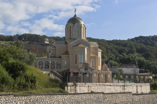 Aziz Nikolaos tapınak Wonderworker köyünde Moldovka, Sochi — Stok fotoğraf