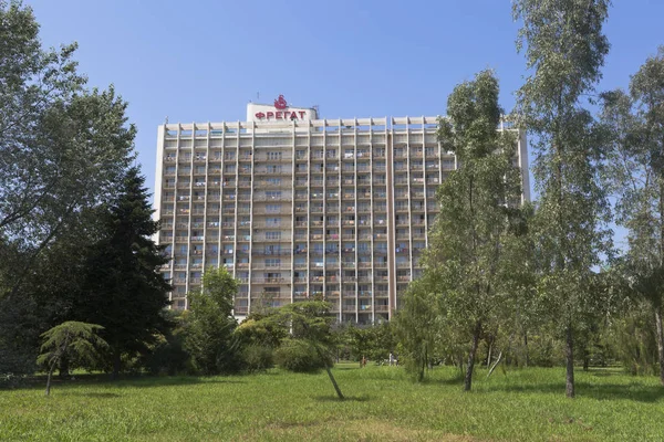 Adler Sochi Región Krasnodar Rusia Julio 2016 Edificio Hotel Fragata — Foto de Stock