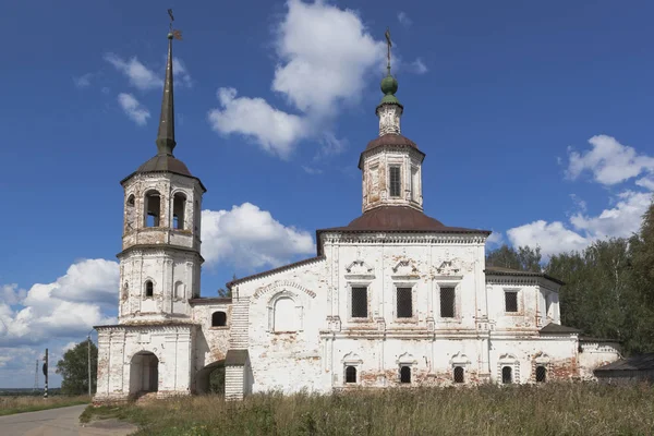 Kerk van Elia de profeet in Veliki Oestjoeg — Stockfoto