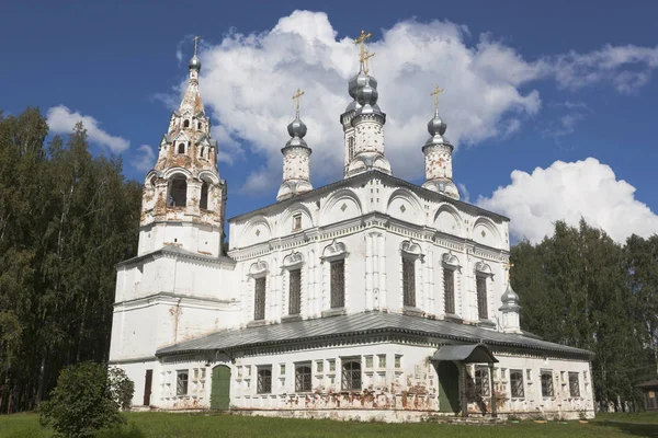 Kerk van de gedaanteverwisseling van de Verlosser-Transfiguratie parochie in de stad van Veliky Ustyug — Stockfoto