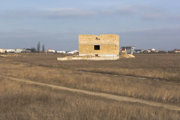 Saki Kırım Bölgesi Kabuk Taştan Yapılmış Bir Özel Inşaatı — Stok fotoğraf
