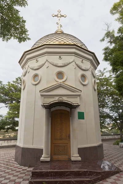 Chapel in the name of the Holy Right Prince Alexander Nevsky in Buzin Square in the city of Sevastopol — Stock Photo, Image