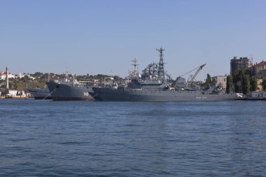 Sivastopol, Kırım - 26 Temmuz 2019: İvan Hurs keşif gemisi Sivastopol Deniz Limanı, Kırım