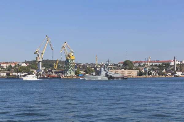 Sevastopol Crimea July 2019 239 Missile Boat Background Tower Cranes — Stock Photo, Image