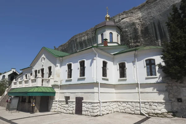 Kościół Trójcy Świętej Klasztorze Klimenta Inkerman Sewastopol Krym — Zdjęcie stockowe