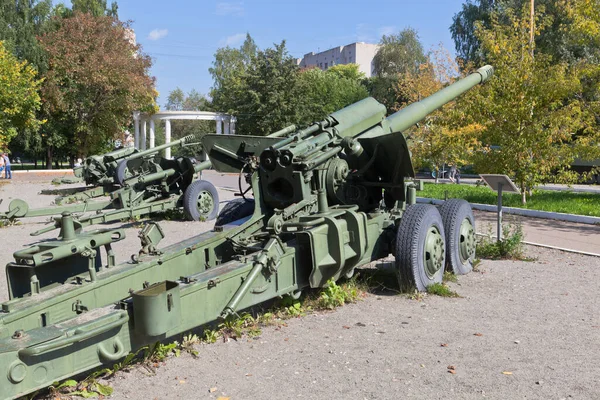 2019年8月20日 俄罗斯沃洛戈达市胜利公园内的Hyacinth 2A36远程炮 — 图库照片