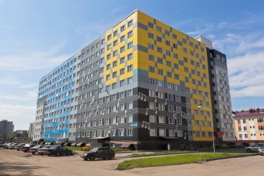 Vologda, Rusya - 20 Ağustos 2019: Molodezhnaya Caddesi, 20 numaradaki Molodezhnaya Müzisyen Evi