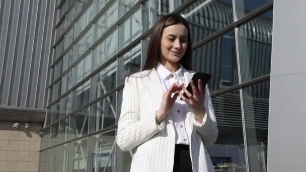 Head Shoulders Portrait Beautiful Confident Young Businesswoman Formal Suit Standing — Stock Video