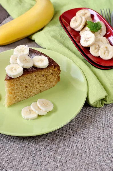 Freshly Baked Slice Homemade Banana Cake Photographed Natural Light Ceramic — Stock Photo, Image