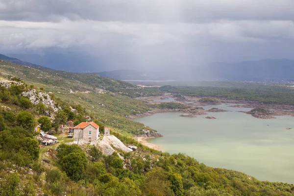 Красивая природа Черногории — стоковое фото