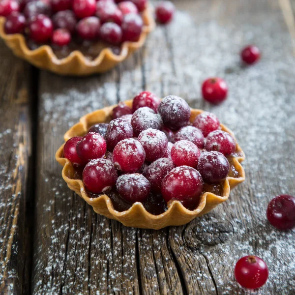 Crocchette con marmellata di mele e mirtilli rossi freschi. Dessert utile — Foto Stock