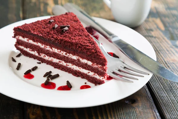 Torta Velluto Rosso Con Marmellata Lamponi — Foto Stock