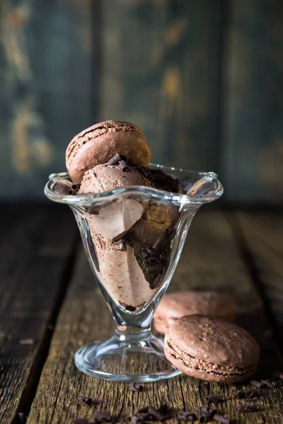 Glace Chocolat Aux Macarons — Photo