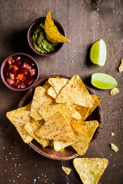 Nachos Con Guacamole Salsa — Foto de Stock