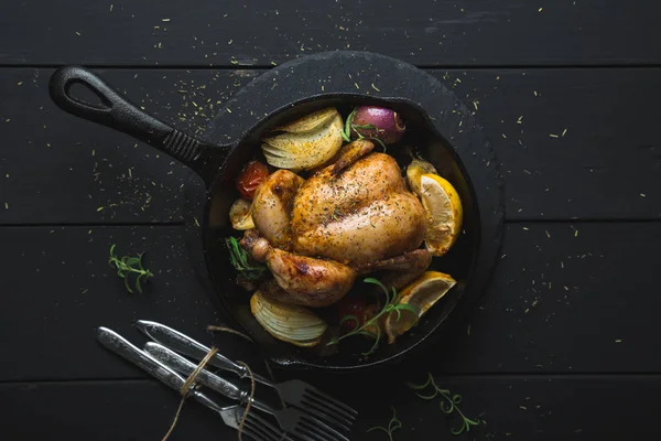 Juicy Chicken Baked Vegetables — Stock Photo, Image